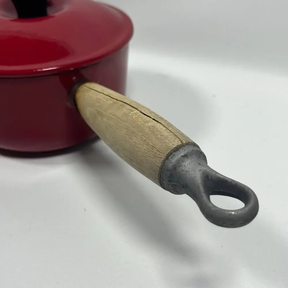 LE CREUSET Saucepan #14 Wooden Handle Lid Enameled Cast Iron Red France CLEAN